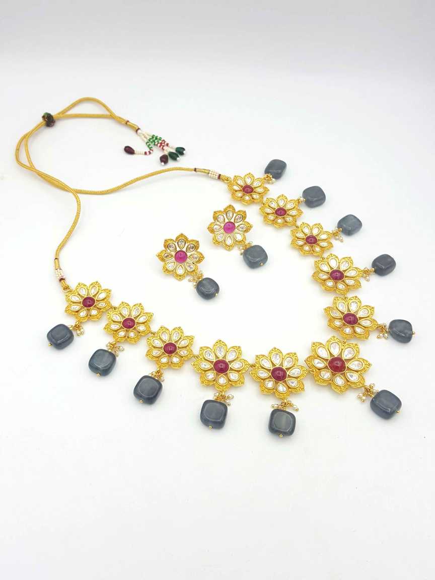 vilandi-necklace_earring-NLVL19894RNGYHG