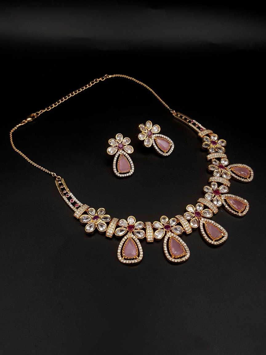 vilandi-necklace_earring-NLVL20531PKRNGR