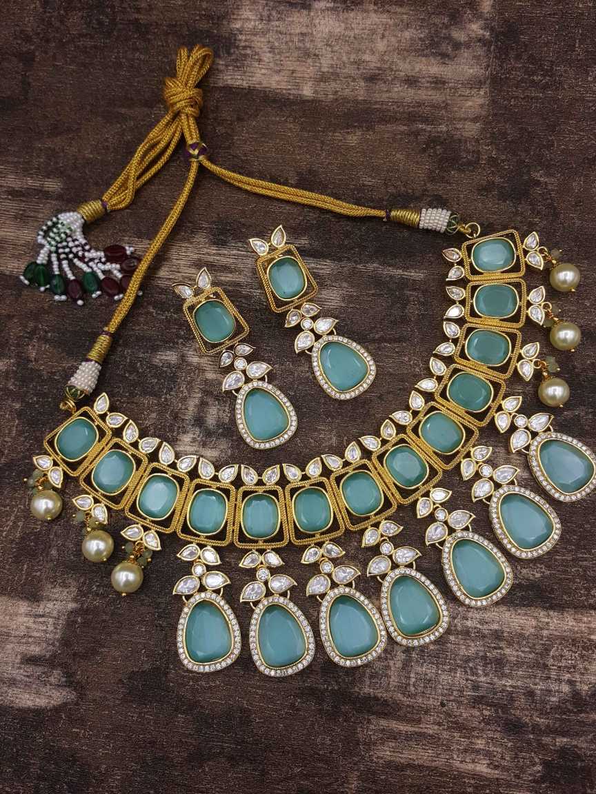 vilandi-necklace_earring-NLVL20897GMHG