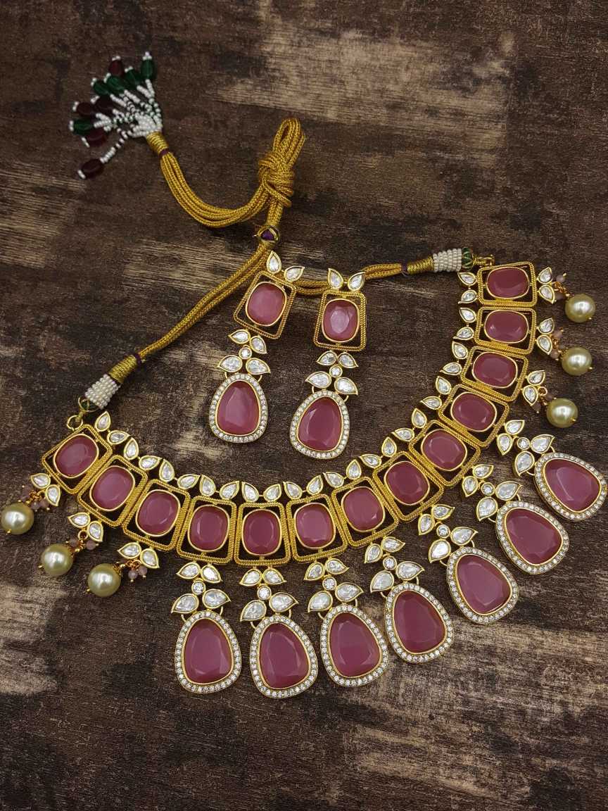 vilandi-necklace_earring-NLVL20897PKHG