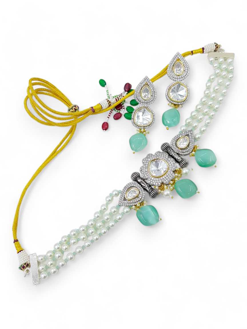 vilandi-necklace_earring-NLVL21806GMVC