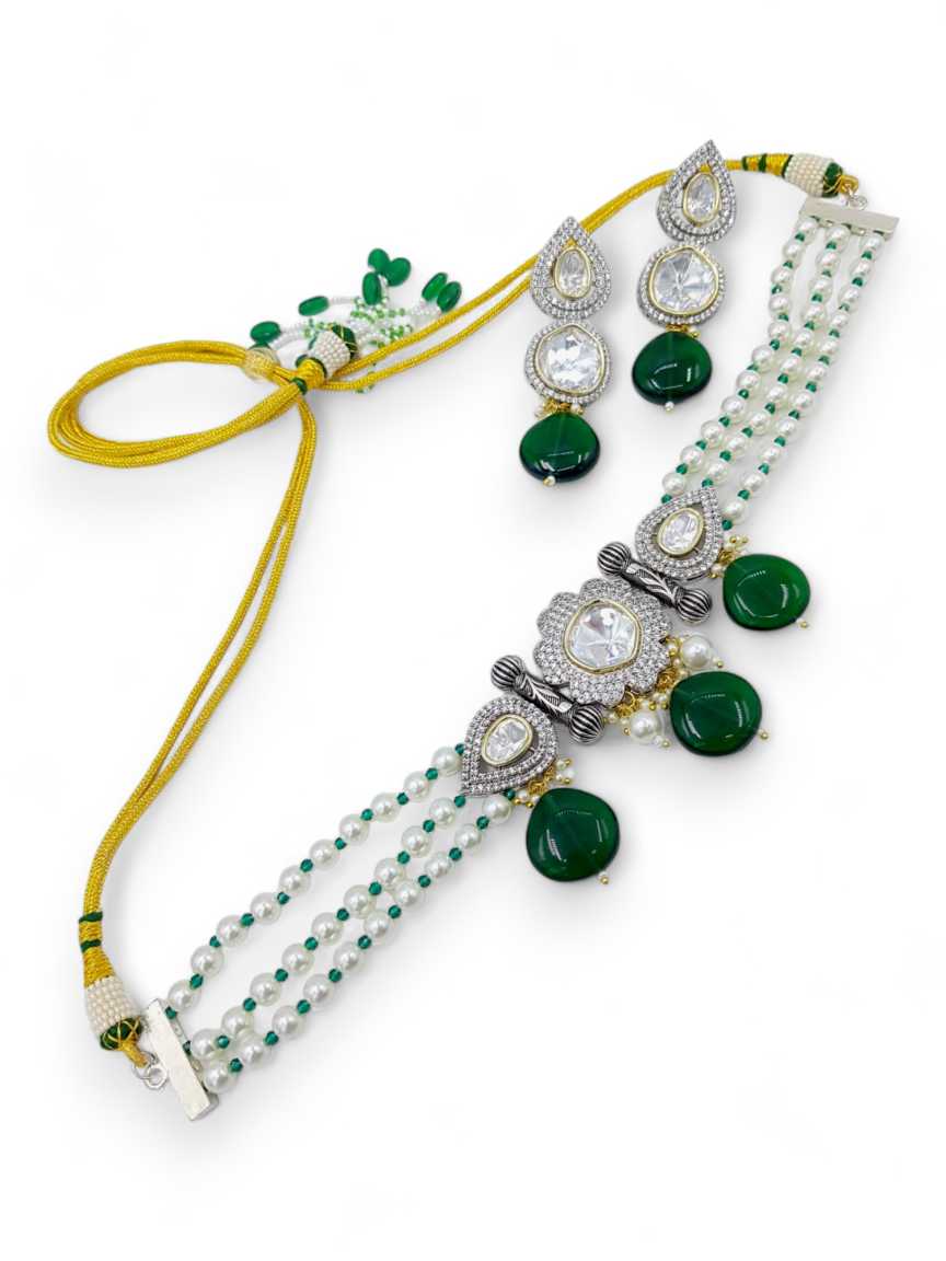 vilandi-necklace_earring-NLVL21806GNVC