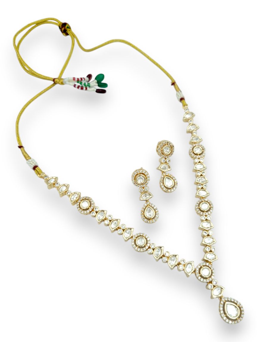 NECKLACE EARRING IN VILANDI KUNDAN STYLE | DESIGN - 24068