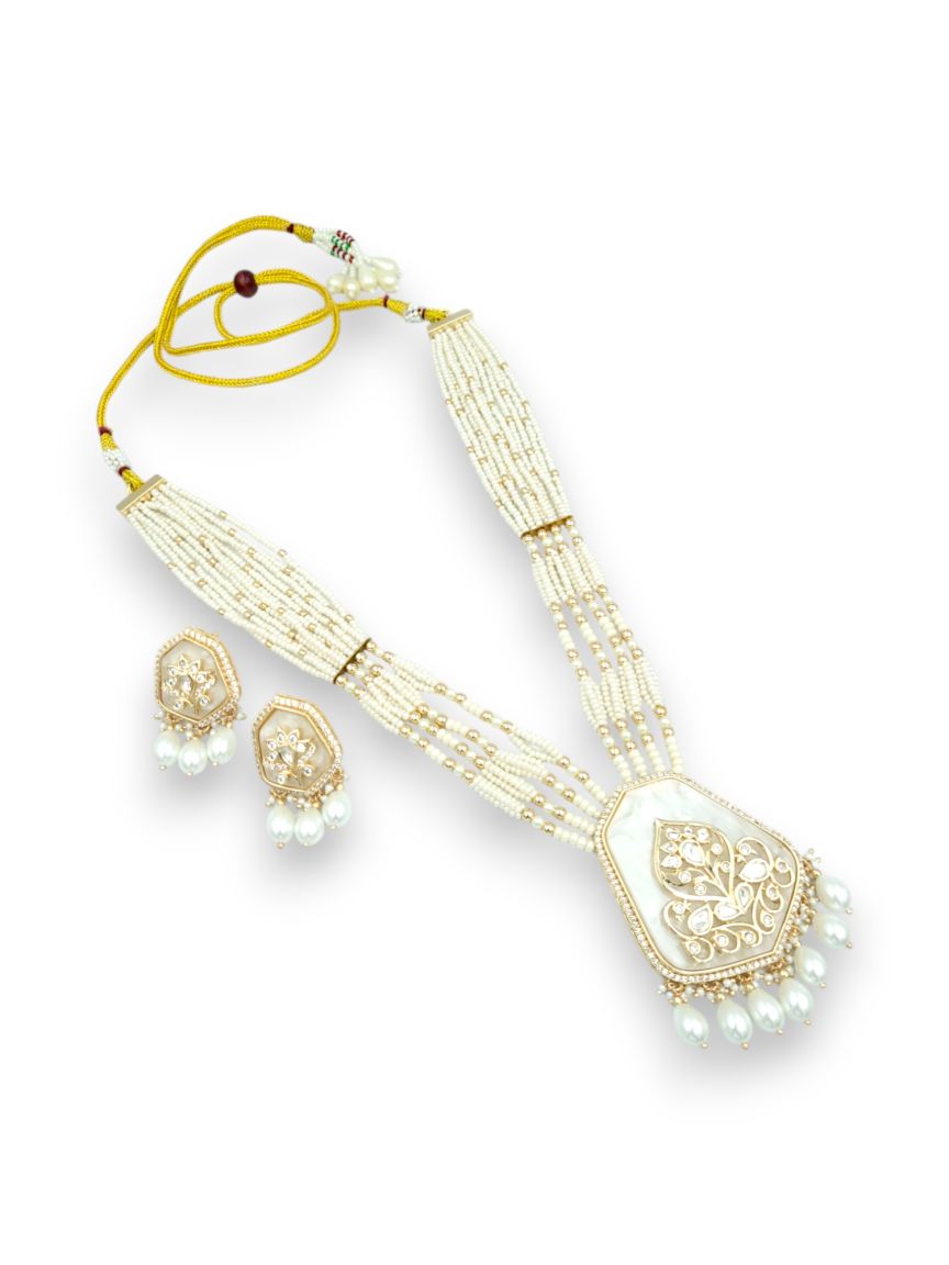 NECKLACE EARRING IN VILANDI KUNDAN STYLE | DESIGN - 24244