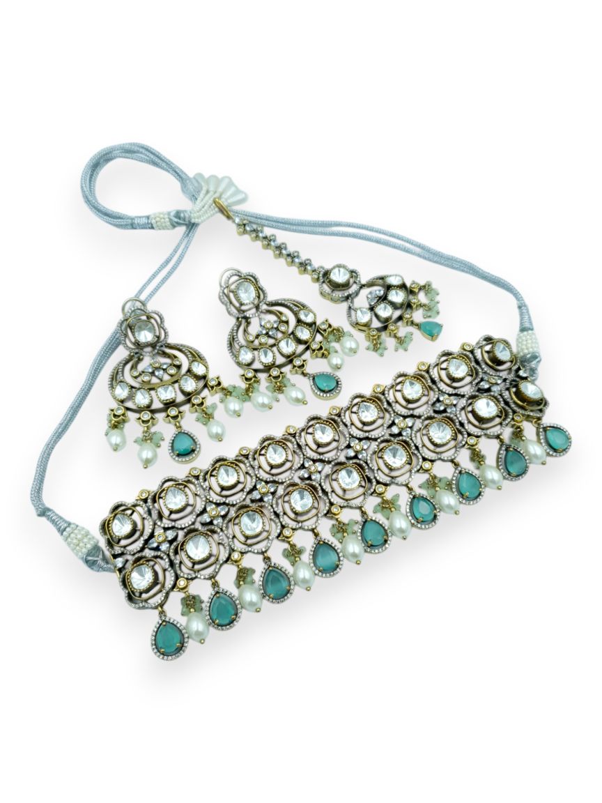boutique-necklace_er_tk-NTBQ23496GMDG