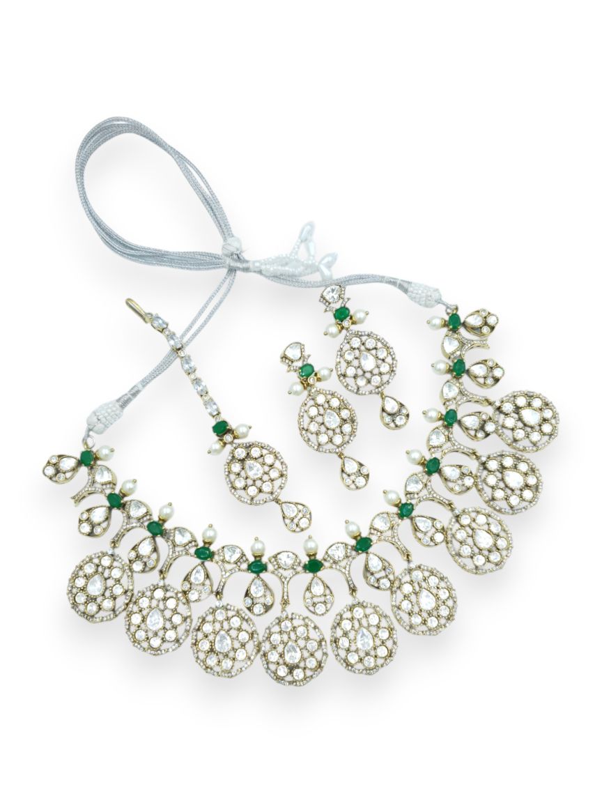 boutique-necklace_er_tk-NTBQ23572GNDG