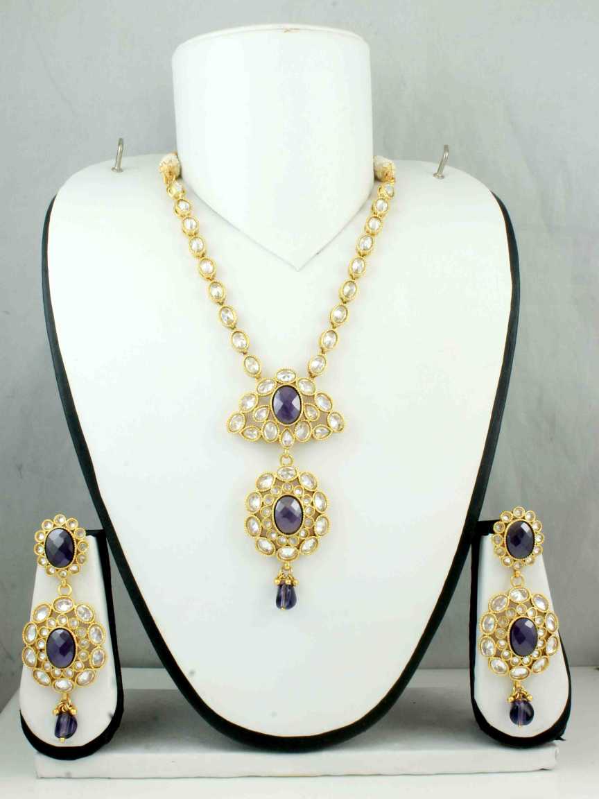 NECKLACE SET WITH MAANG TIKA in CHECKERED POLKI Style | Design - 10708