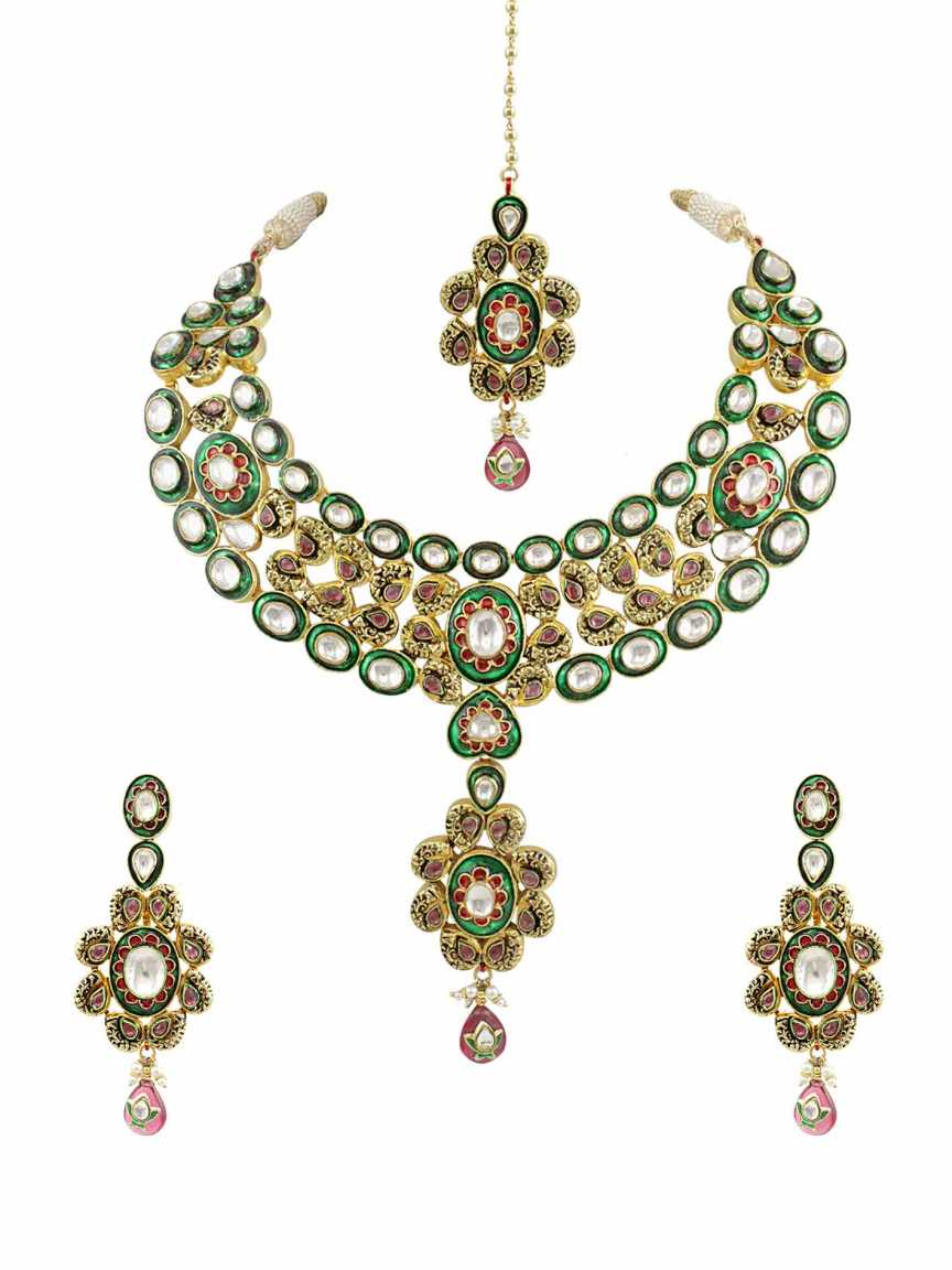 NECKLACE SET WITH MAANG TIKA in JADAU KUNDAN Style | Design - 11026