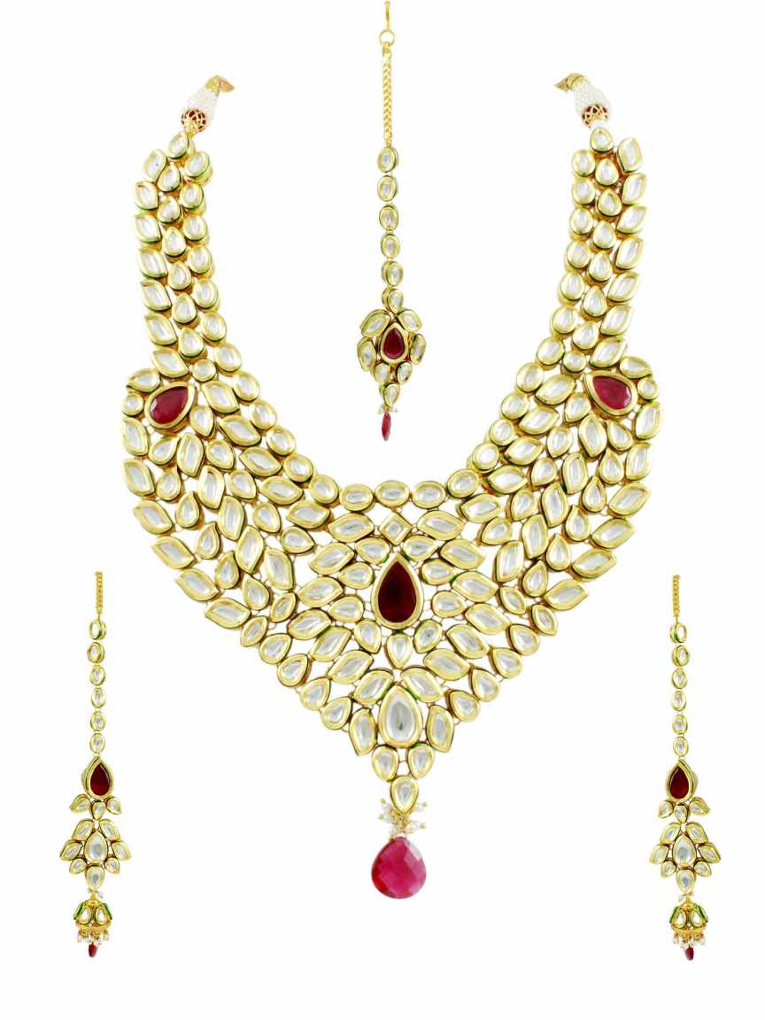 NECKLACE SET WITH MAANG TIKA in VILANDI KUNDAN Style | Design - 11608