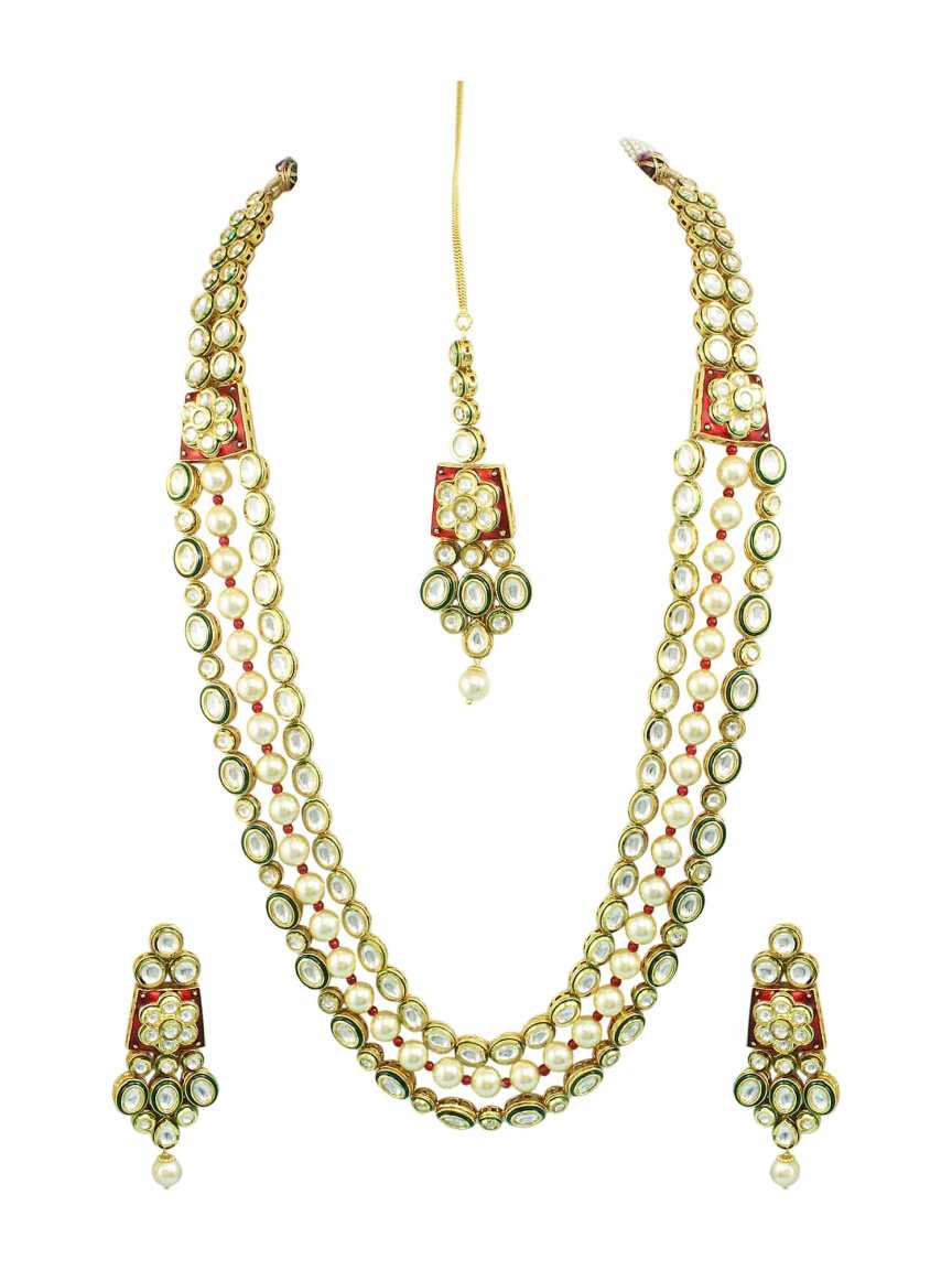 NECKLACE SET WITH MAANG TIKA in VILANDI KUNDAN Style | Design - 16490