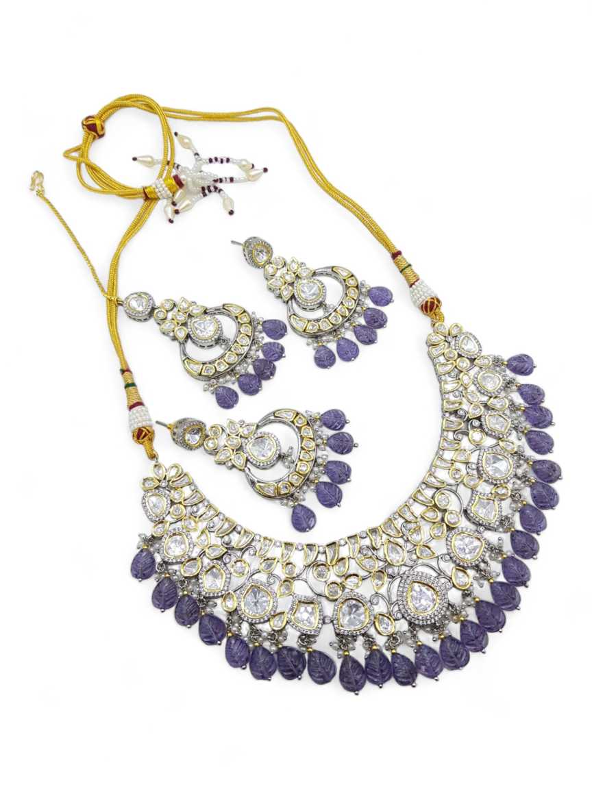 vilandi-necklace_er_tk-NTVL21723PRVC