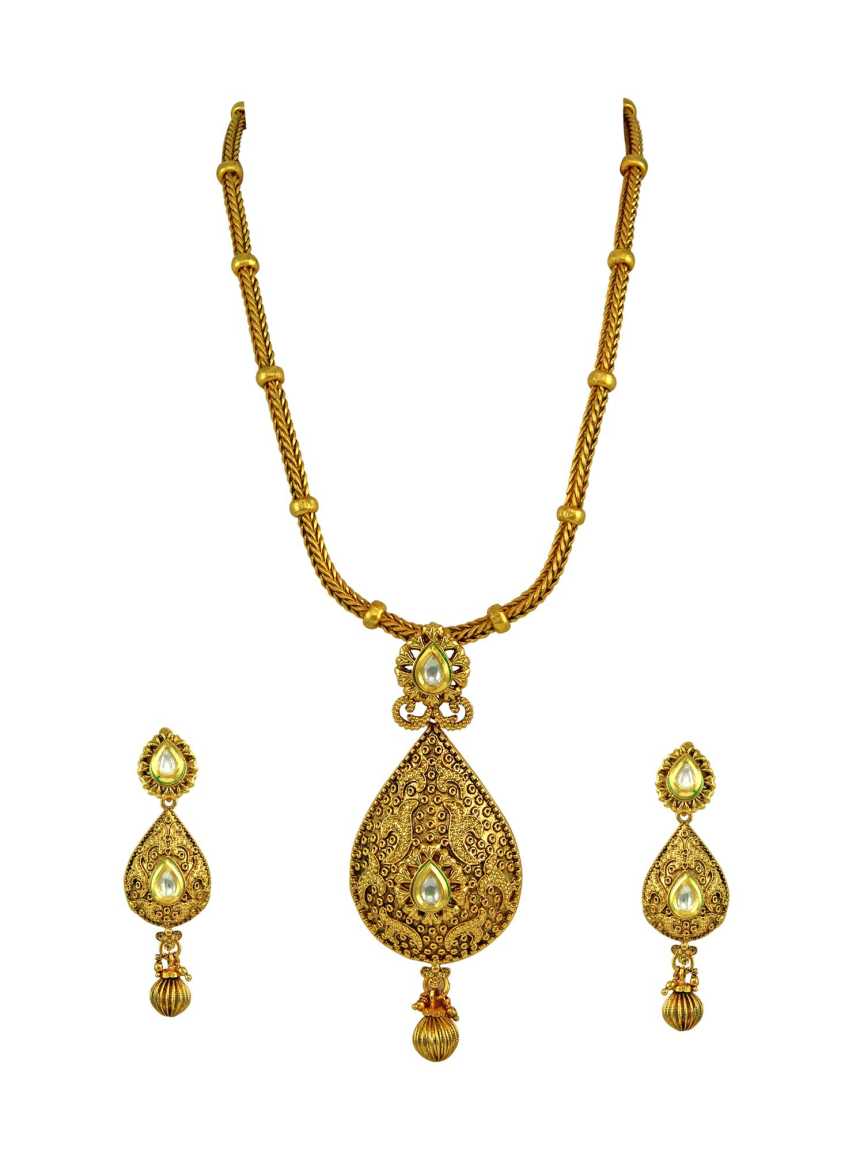 PENDANT SET WITH CHAIN in CHECKERED POLKI Style | Design - 14610