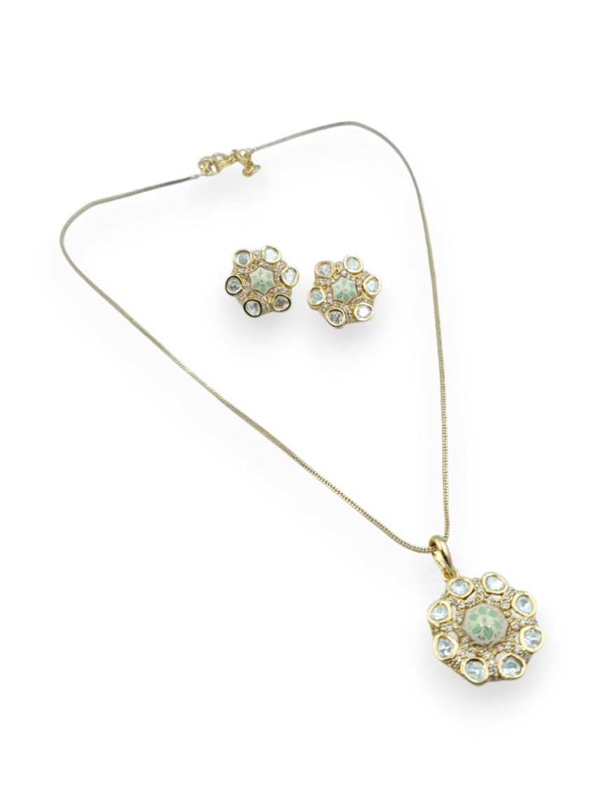meenakari-pendant_er_ch-PCME23830GMHG