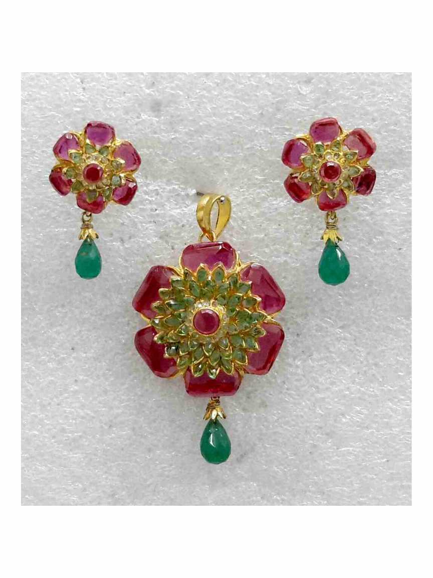 PENDANT EARRING in CHECKERED POLKI Style | Design - 14350