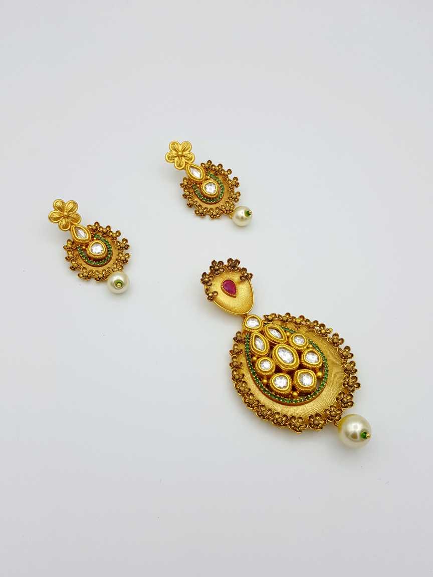checkered_polki-pendant_earring-PECK17564REHG