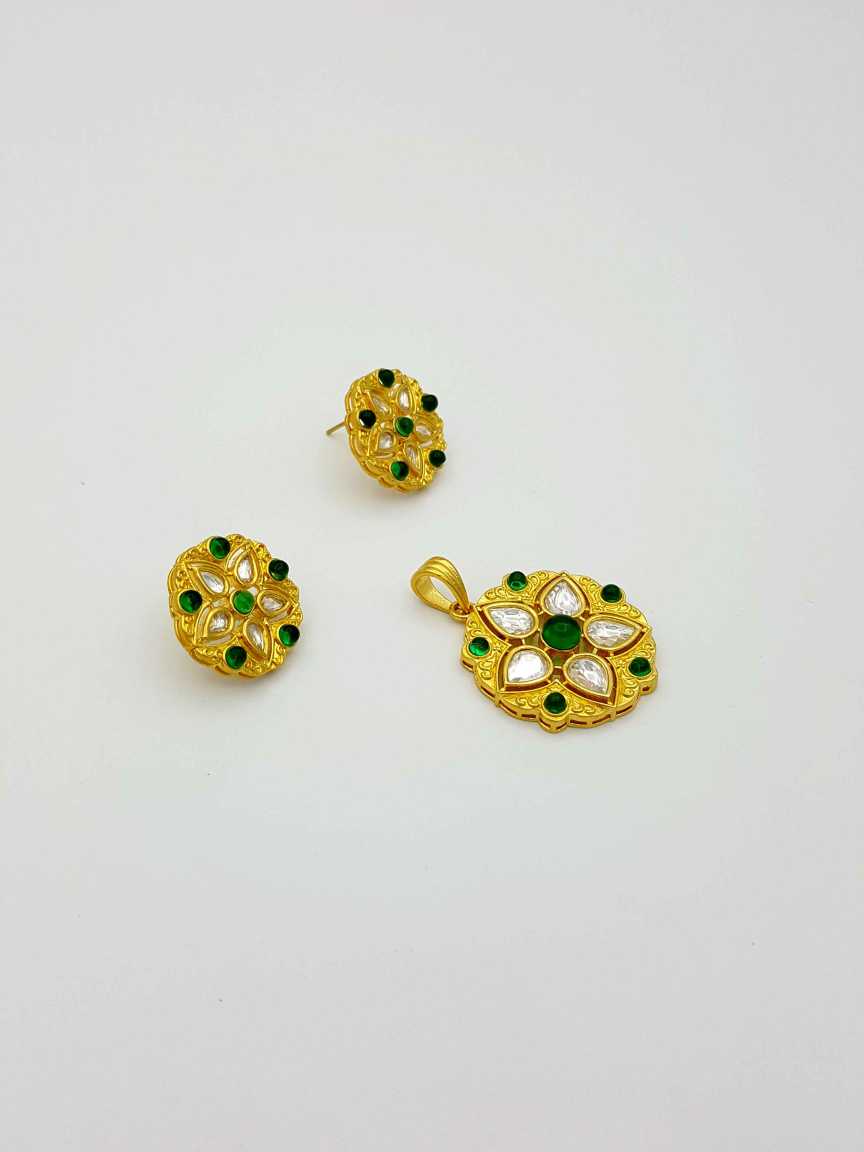 PENDANT EARRING in VILANDI KUNDAN Style | Design - 17600