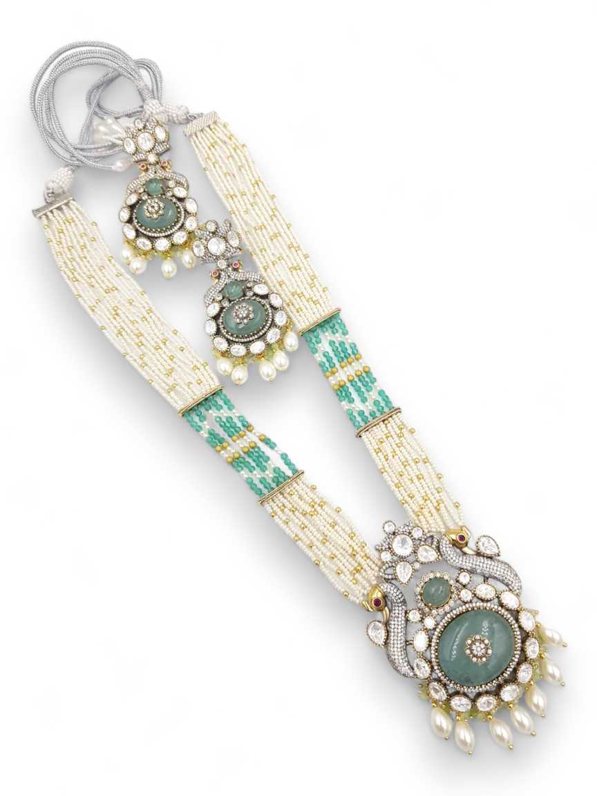 LONG NECKLACE SET WITH PENDANT in BOUTIQUE Style | Design - 22908