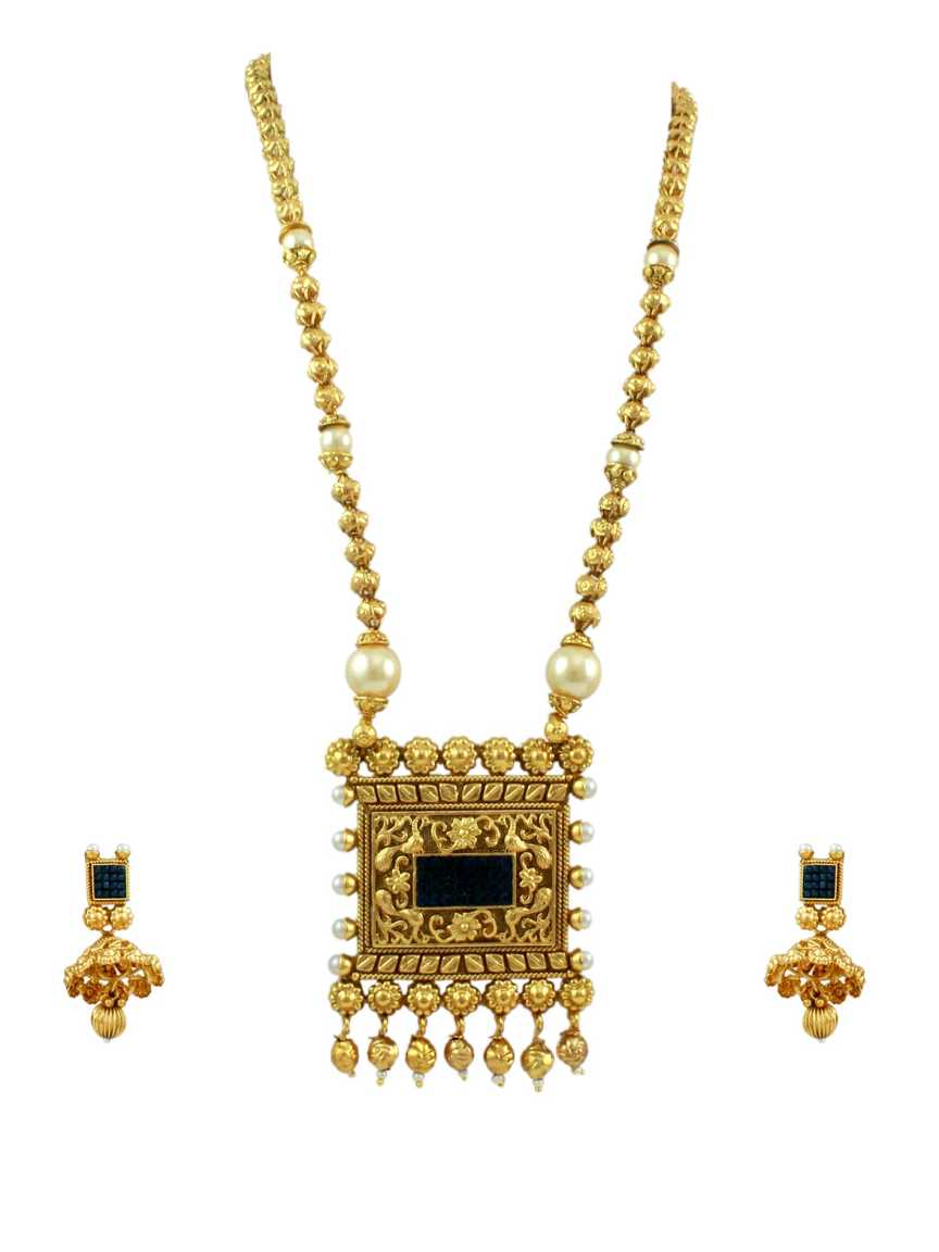 checkered_polki-pendant_er_mala-PMCK10786BLHG