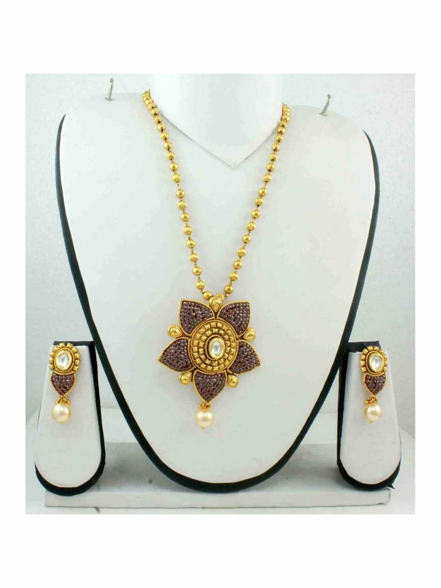 checkered_polki-pendant_er_mala-PMCK11065BWHG