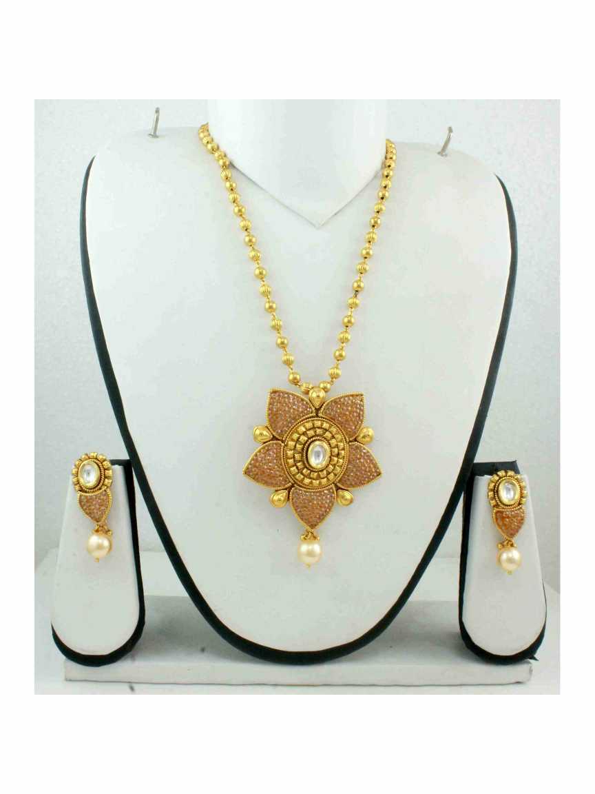 checkered_polki-pendant_er_mala-PMCK11065CPHG