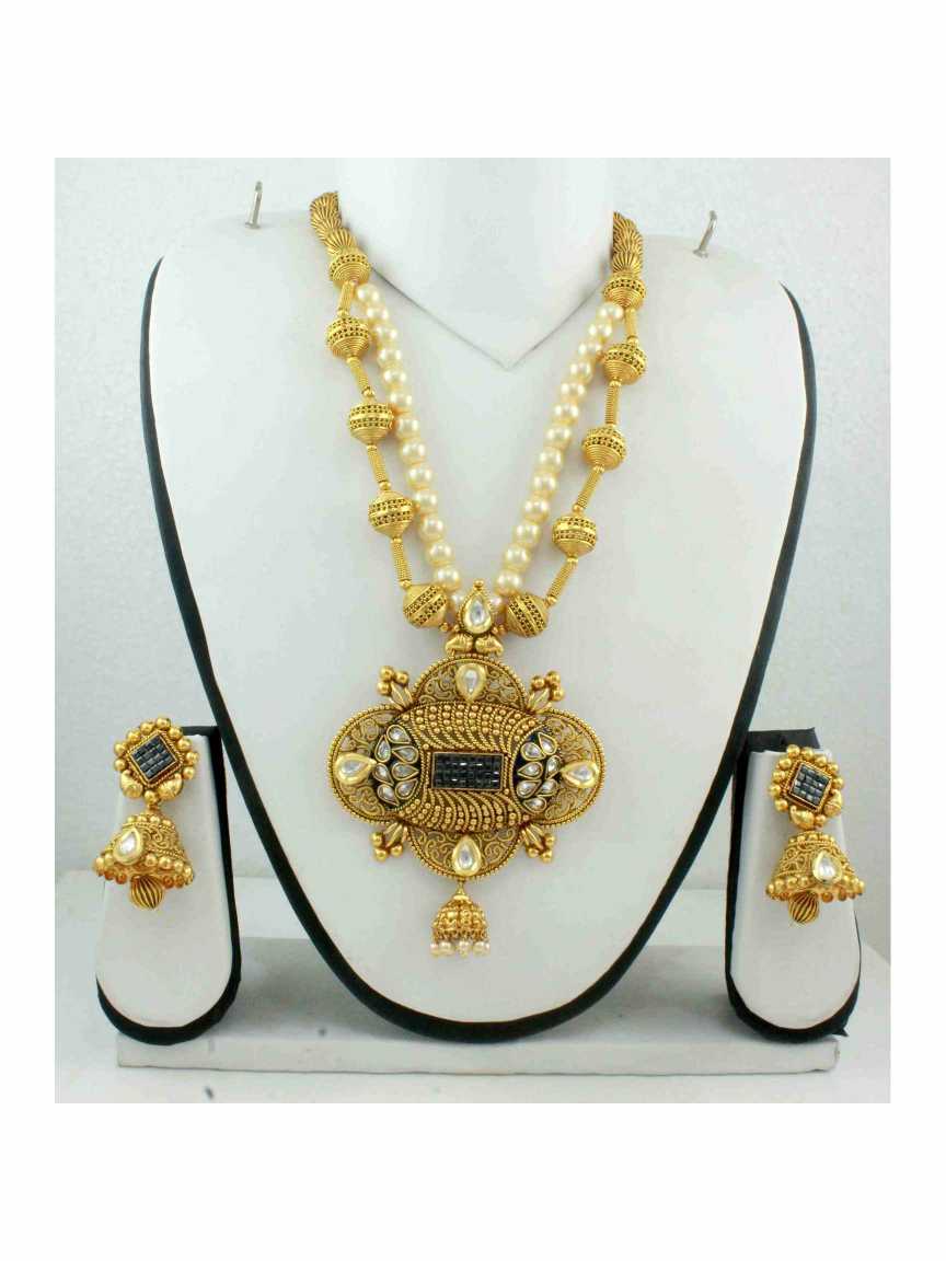 LONG NECKLACE SET WITH PENDANT in CHECKERED POLKI Style | Design - 11068