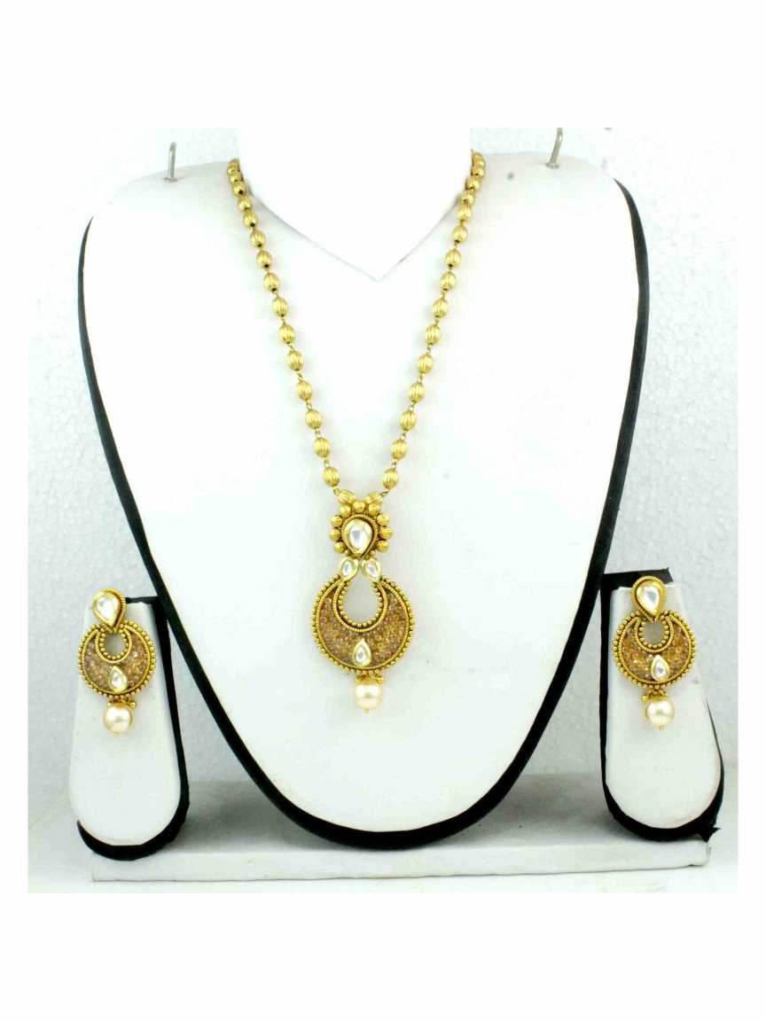 checkered_polki-pendant_er_mala-PMCK11796CPHG