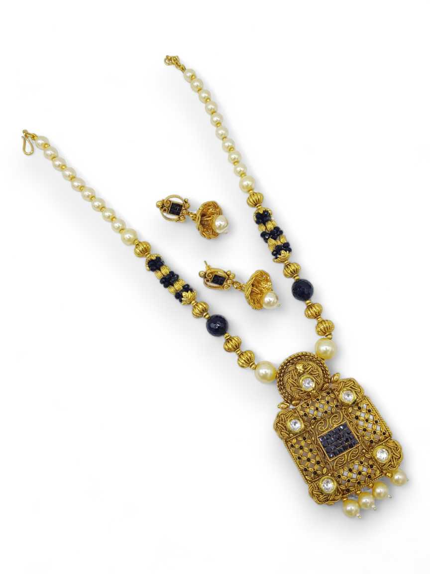 LONG NECKLACE SET WITH PENDANT IN CHECKERED POLKI STYLE | DESIGN - 12853