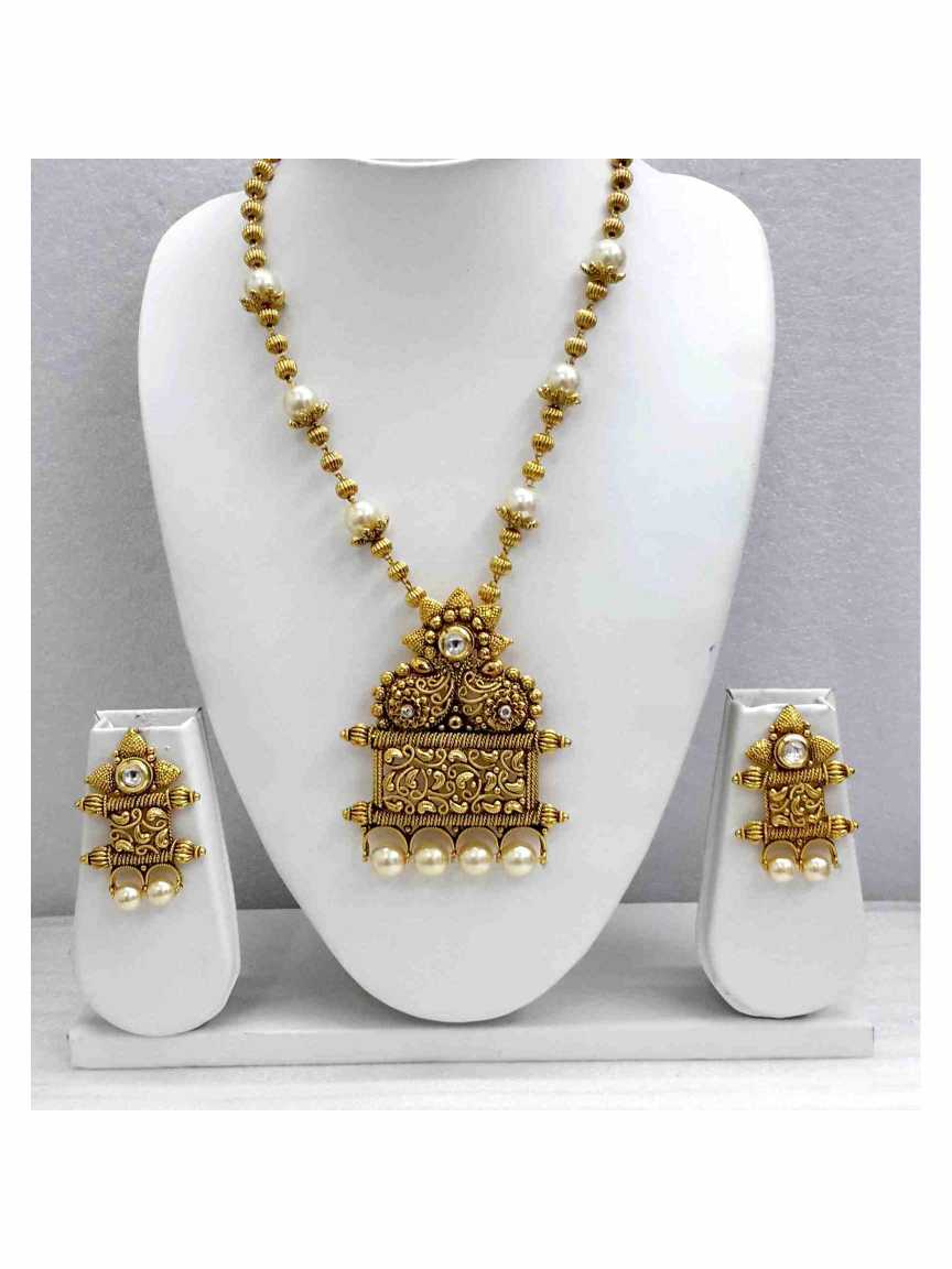 checkered_polki-pendant_er_mala-PMCK13765CLHG