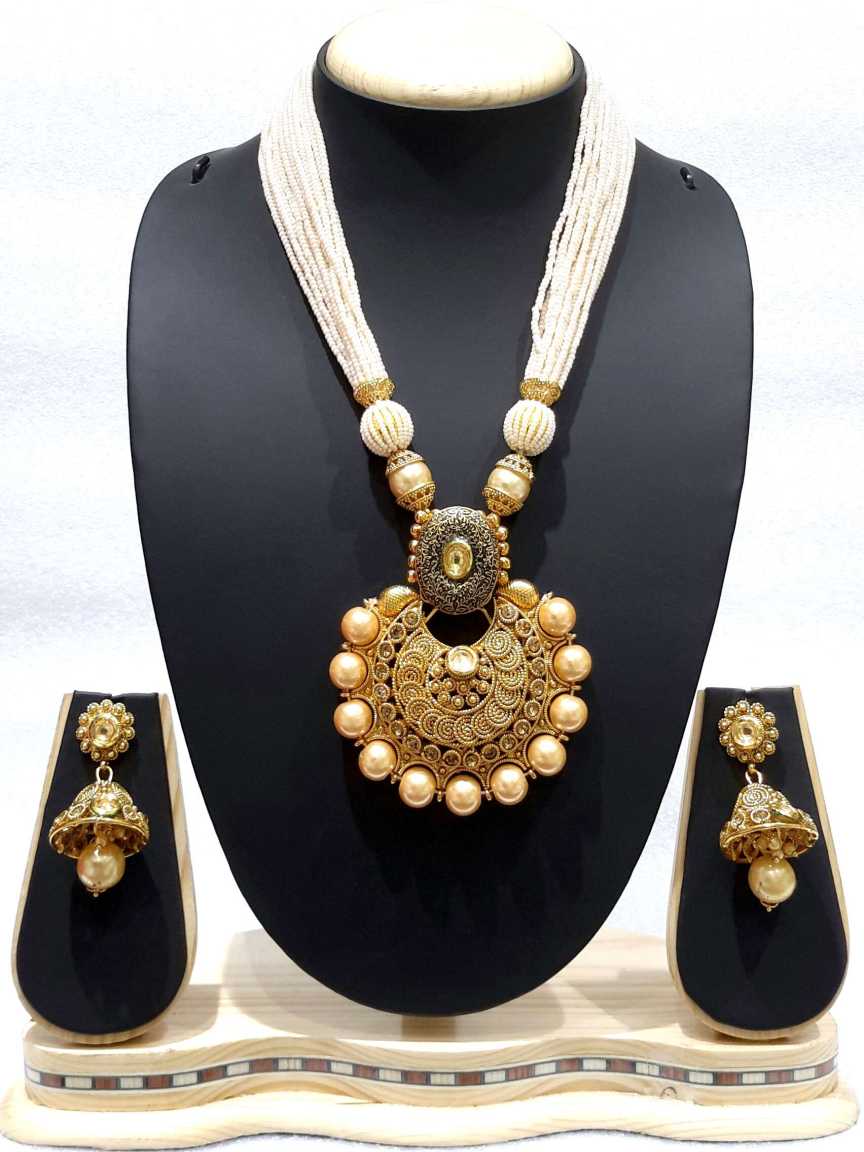 checkered_polki-pendant_er_mala-PMCK14983TZHG