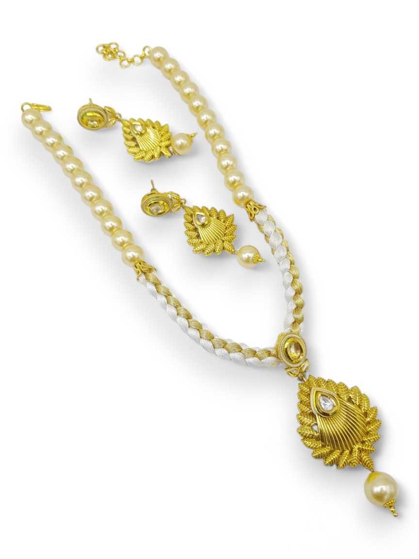 LONG NECKLACE SET WITH PENDANT IN CHECKERED POLKI STYLE | DESIGN - 15662