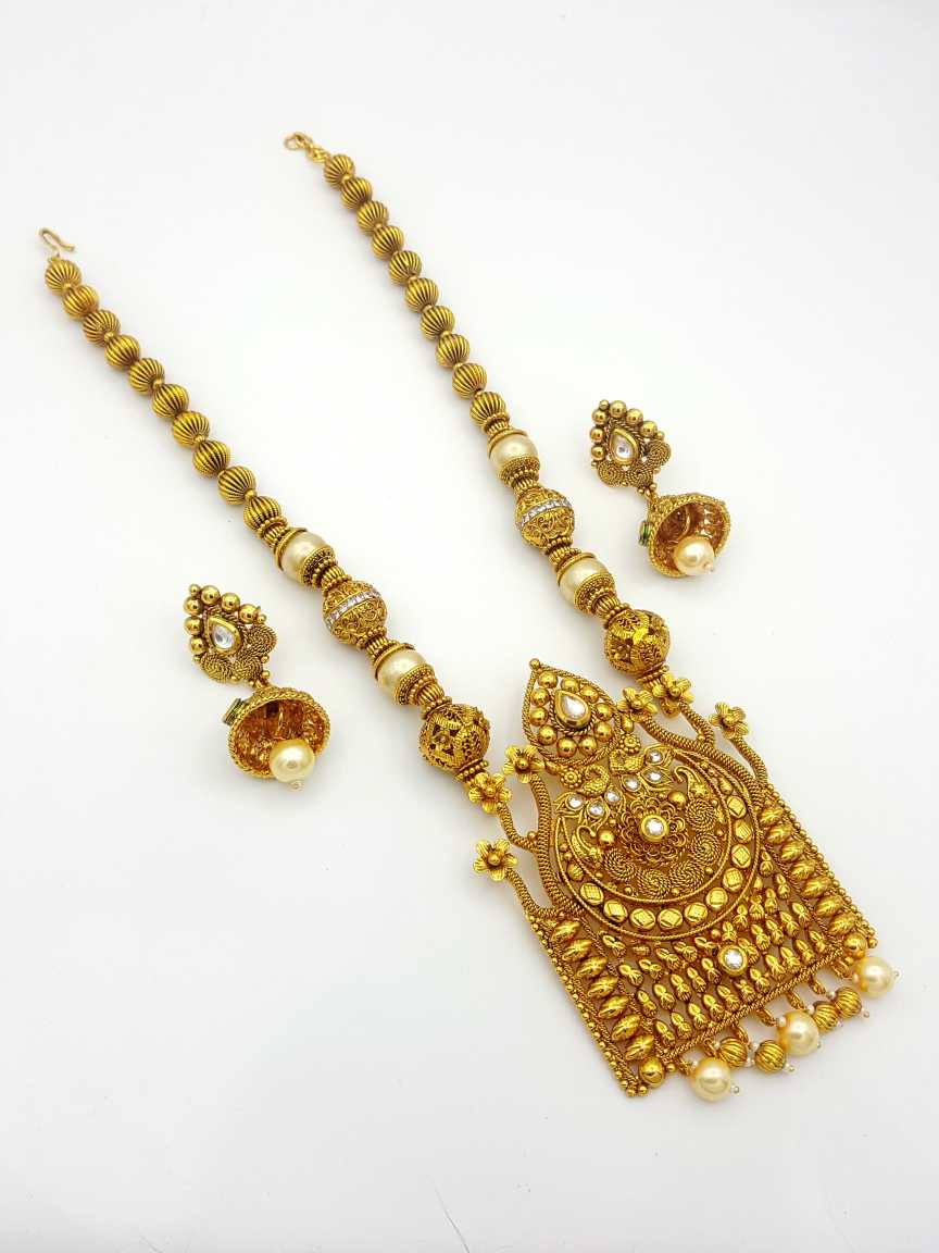 checkered_polki-pendant_er_mala-PMCK17774CLHG
