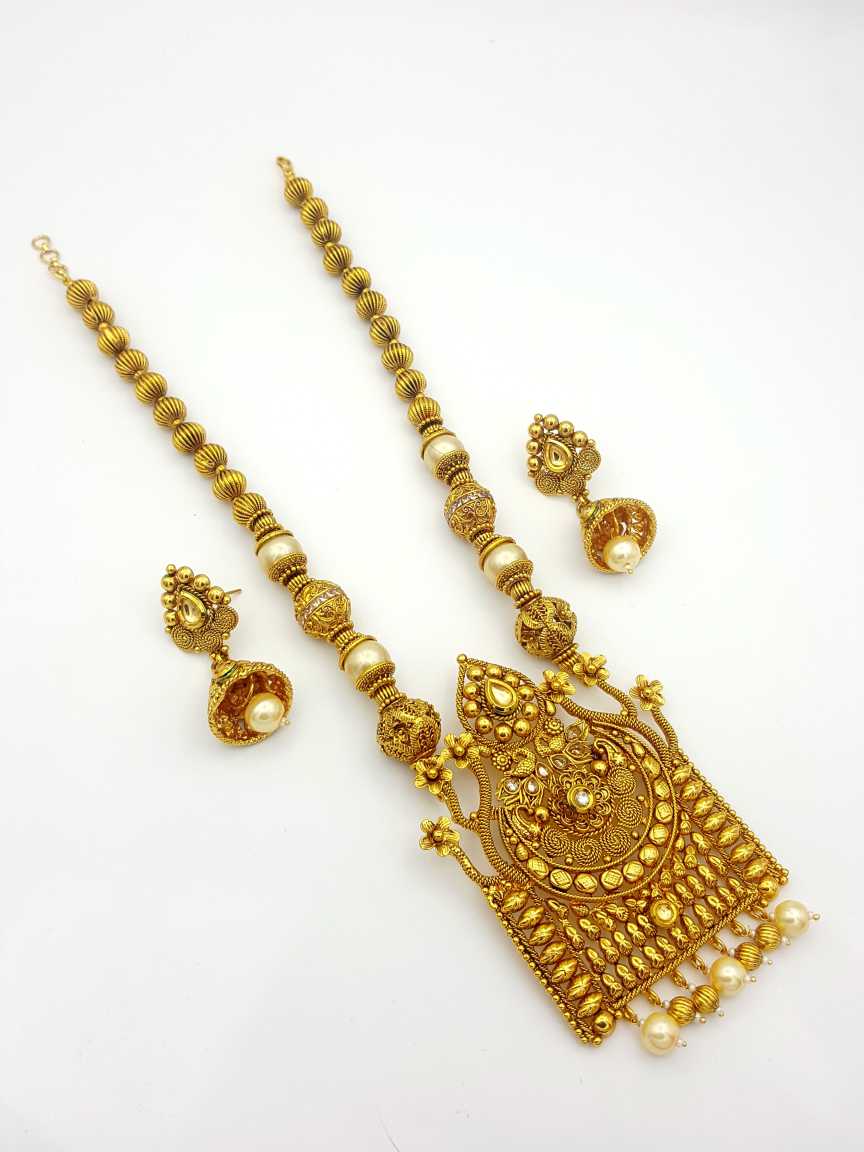 LONG NECKLACE SET WITH PENDANT in CHECKERED POLKI Style | Design - 17774