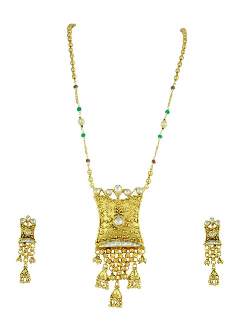 LONG NECKLACE SET WITH PENDANT in JADAU KUNDAN Style | Design - 11056