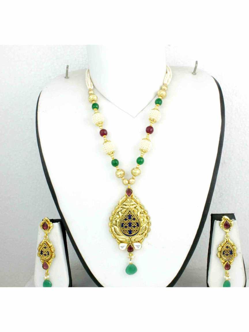 LONG NECKLACE SET WITH PENDANT in JADAU KUNDAN Style | Design - 12839