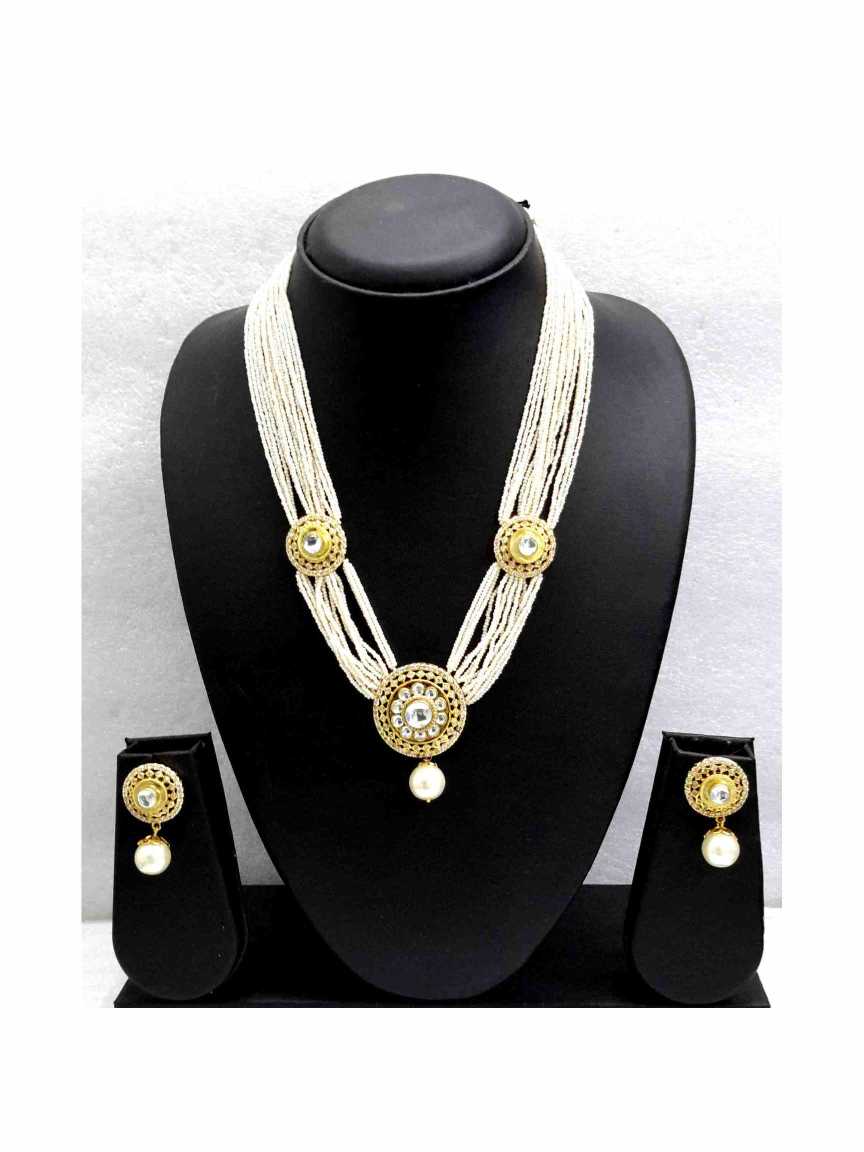 LONG NECKLACE SET WITH PENDANT in JADAU KUNDAN Style | Design - 13678