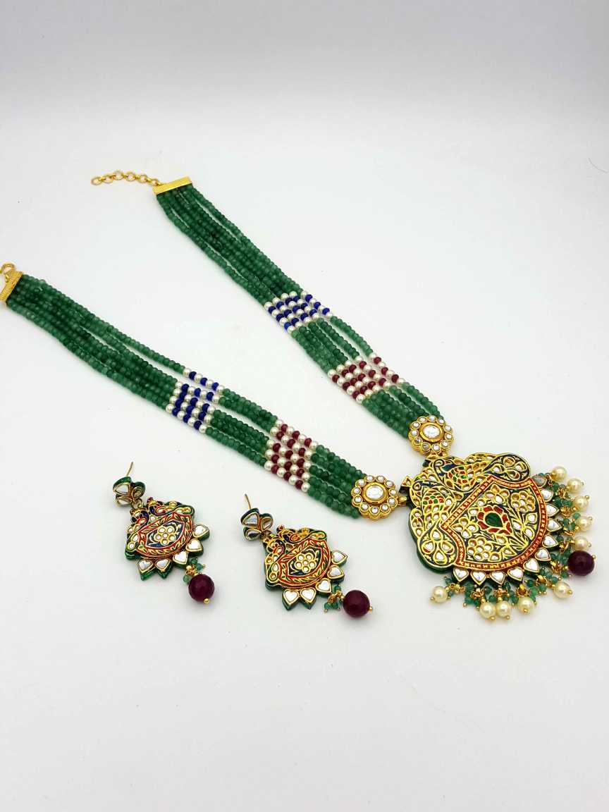 LONG NECKLACE SET WITH PENDANT in JADAU KUNDAN Style | Design - 18067