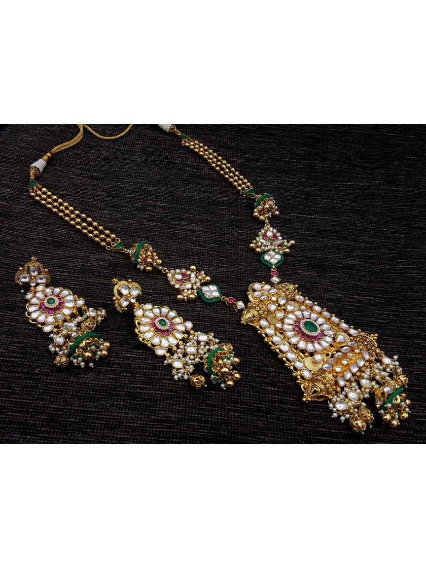 LONG NECKLACE SET WITH PENDANT in JADAU KUNDAN Style | Design - 20491