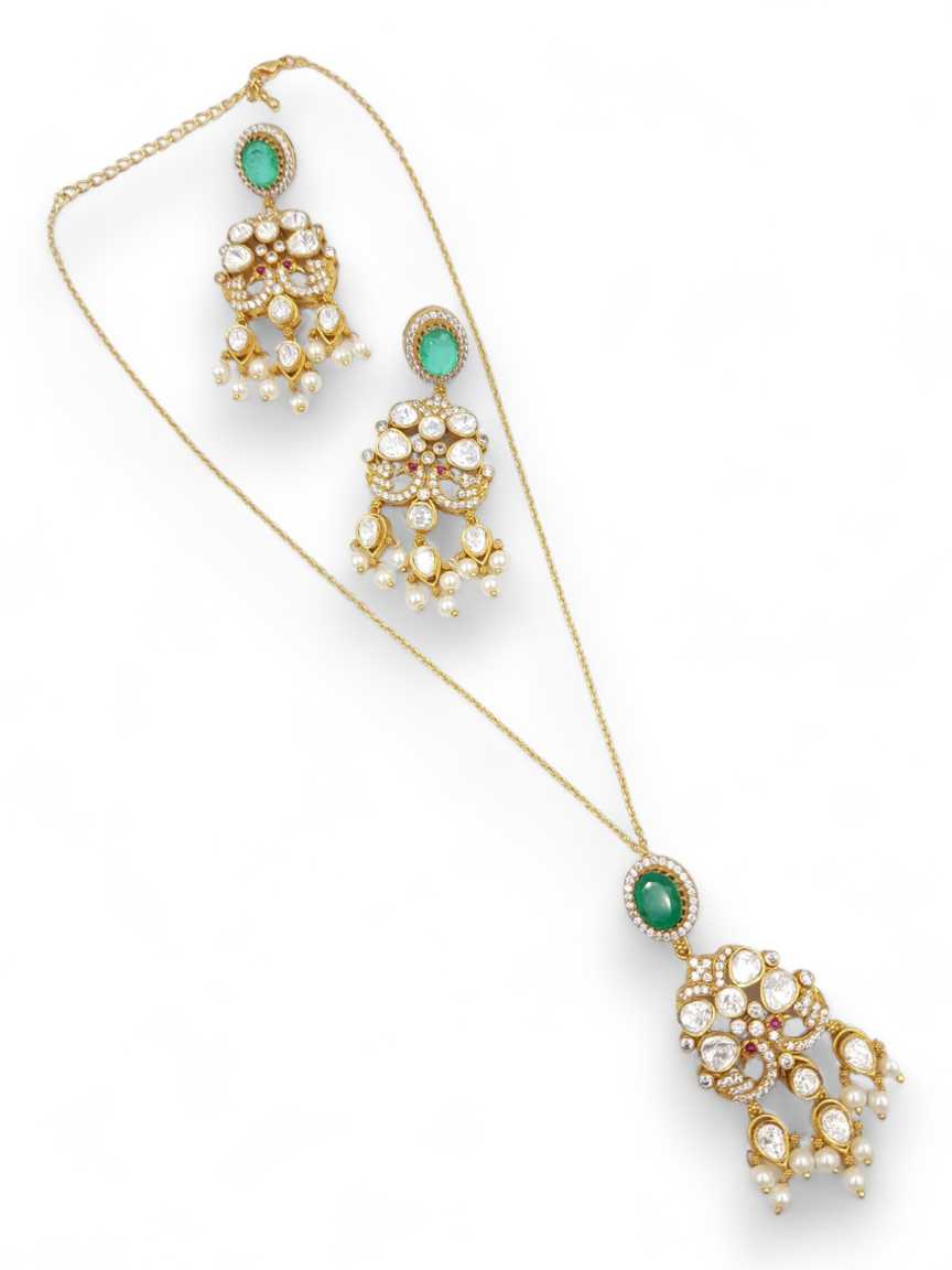 LONG NECKLACE SET WITH PENDANT in JADAU KUNDAN Style | Design - 22819