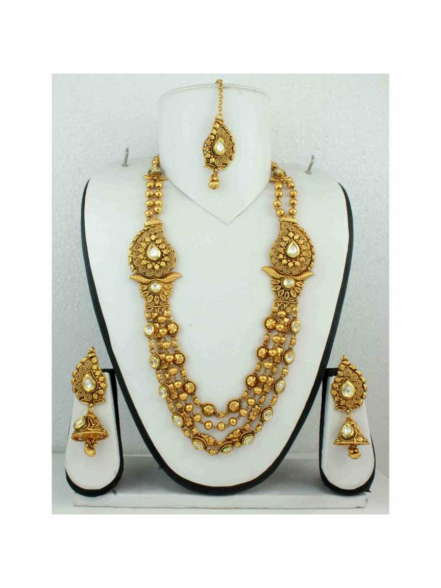 LONG NECKLACE SET WITH PENDANT in GOLD Style | Design - 10874