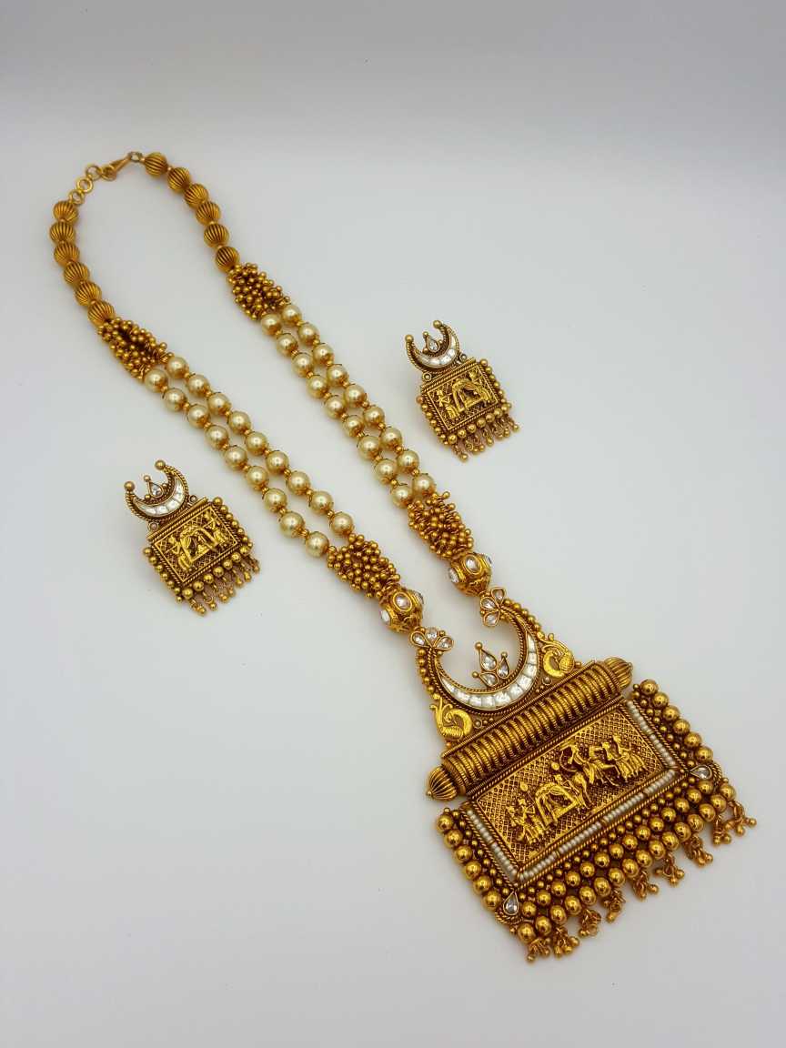 LONG NECKLACE SET WITH PENDANT in TEMPLE Style | Design - 17546