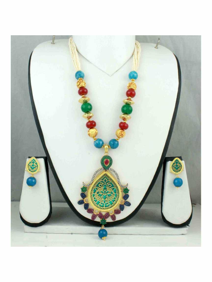 theva-pendant_er_mala-PMTV10802RMMUHG