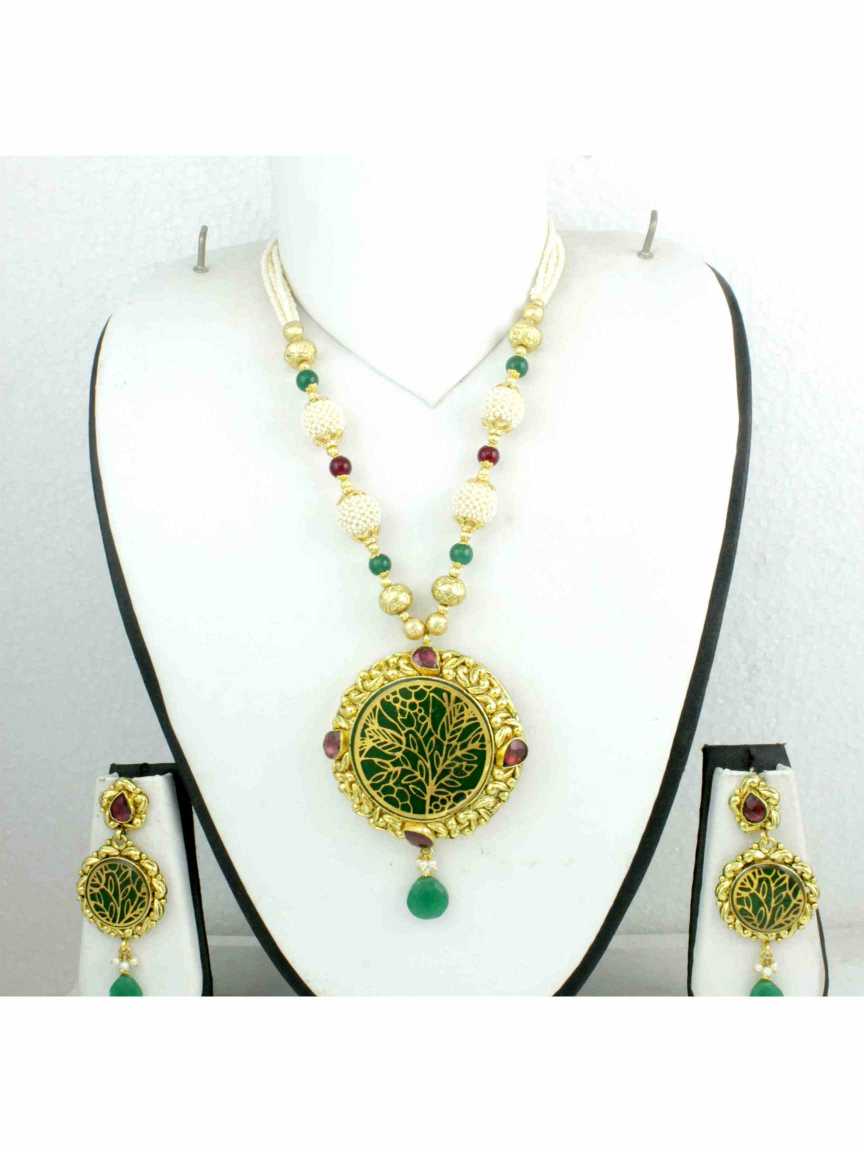 theva-pendant_er_mala-PMTV12833GNHG