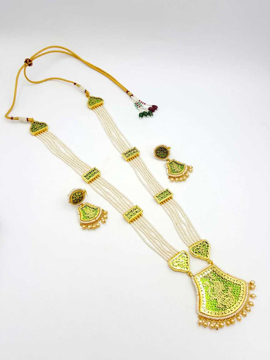 LONG NECKLACE SET WITH PENDANT in THEVA WORK Style | Design - 18795