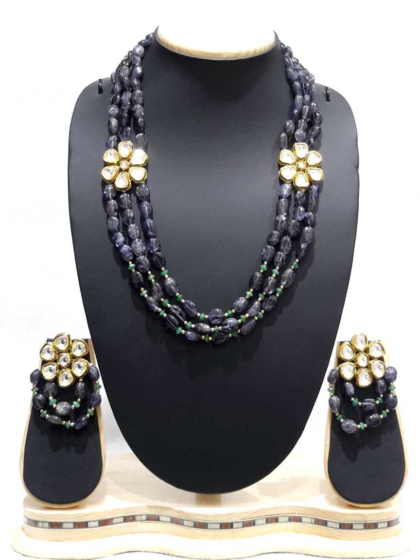 LONG NECKLACE SET WITH PENDANT in VILANDI KUNDAN Style | Design - 15036