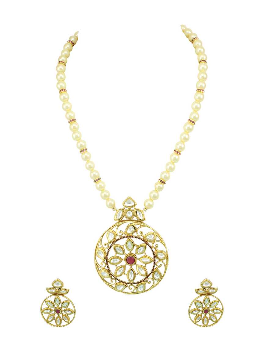 LONG NECKLACE SET WITH PENDANT in VILANDI KUNDAN Style | Design - 15214