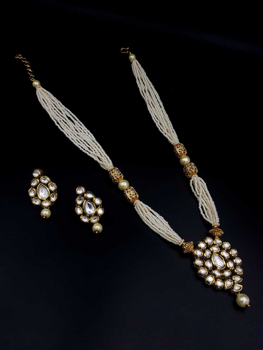 LONG NECKLACE SET WITH PENDANT in VILANDI KUNDAN Style | Design - 18523