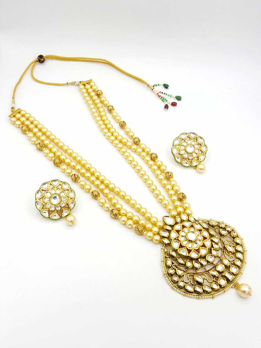 LONG NECKLACE SET WITH PENDANT in VILANDI KUNDAN Style | Design - 18875