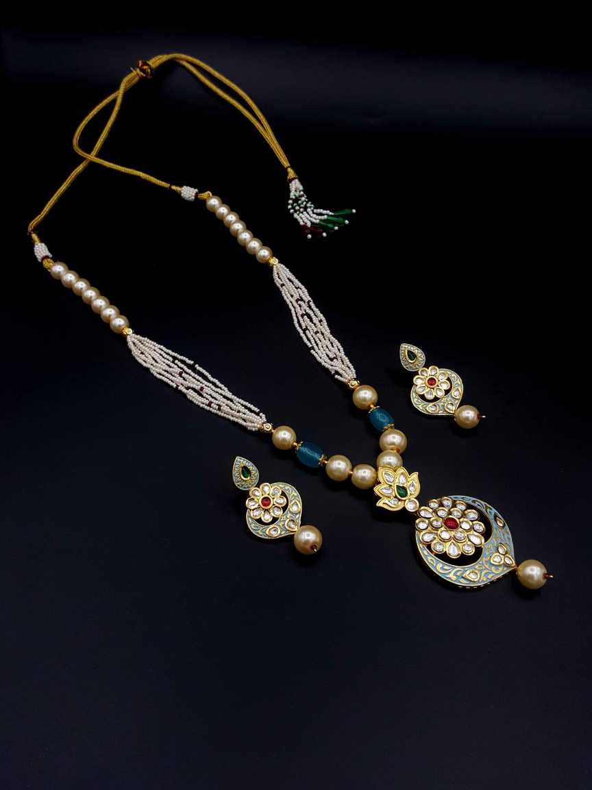 vilandi-pendant_er_mala-PMVL19097TQRGHG