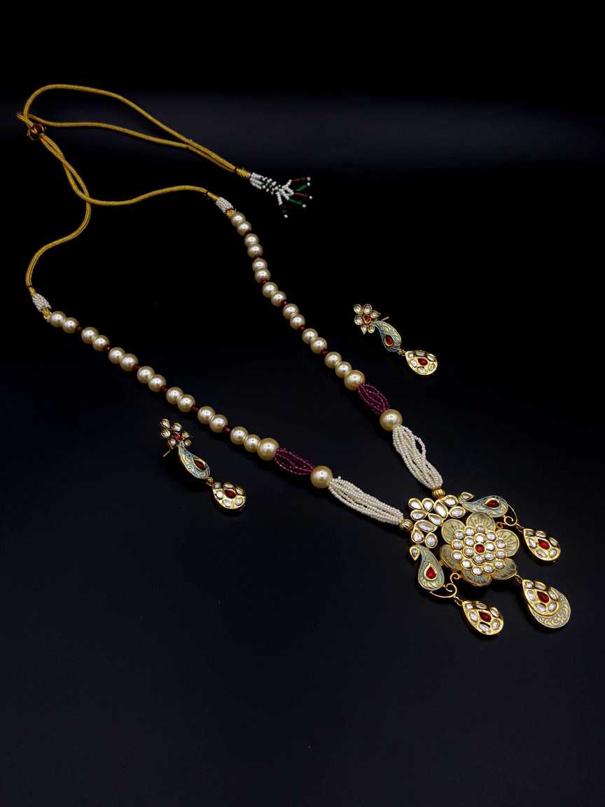 vilandi-pendant_er_mala-PMVL19098TQRNHG