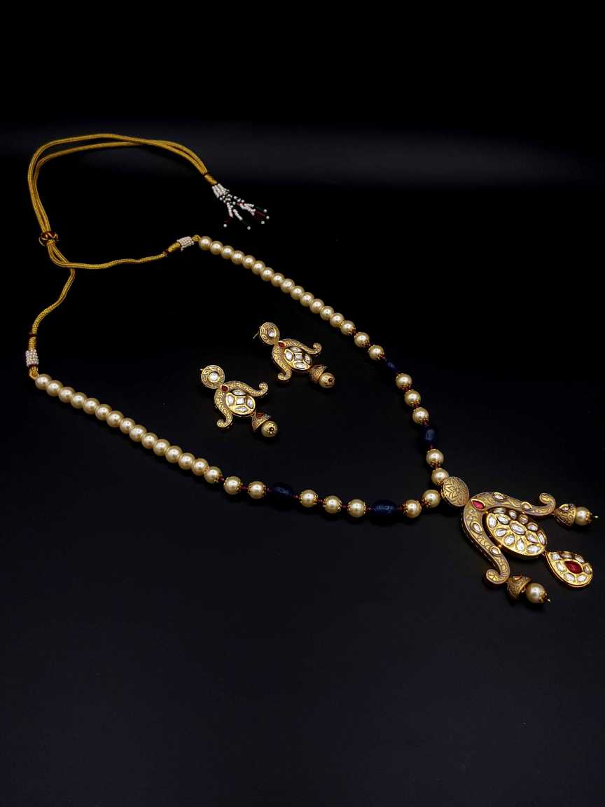 vilandi-pendant_er_mala-PMVL19185GYHG
